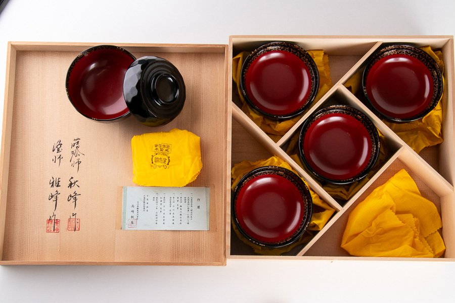 輪島塗】 桐唐草蒔絵亀甲煮物椀 塗師 雅峰 蒔絵師 高崎秋峯 5客セット