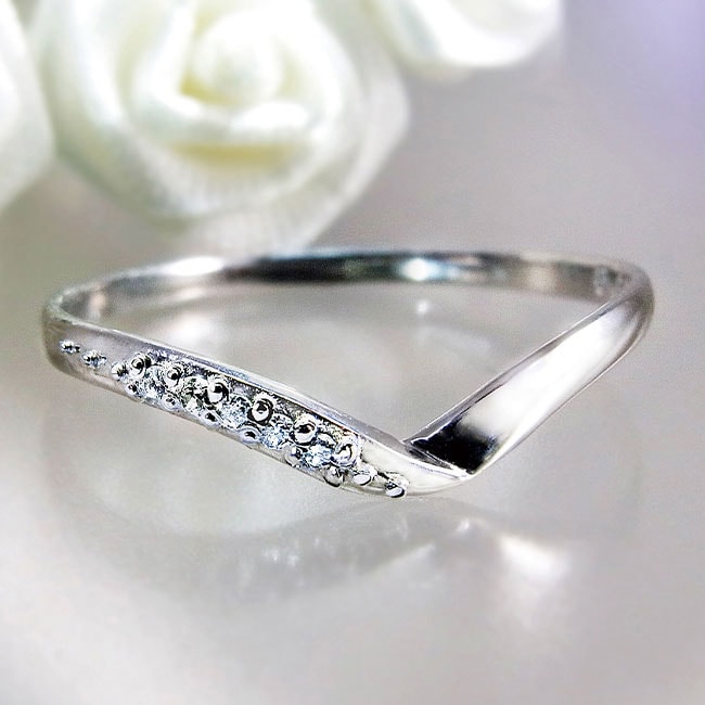 ダイヤモンド5ストーンV字リング 【通常】｜nihonchokuhan(日本直販