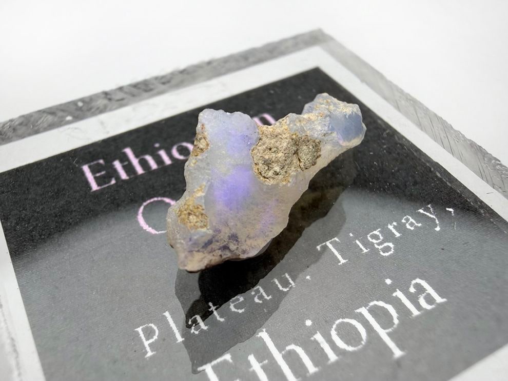 オパール(蛋白石)