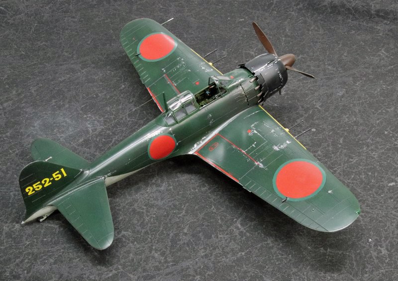 1/32 三菱 零式艦上戦闘機 52型 丙 第252航空隊 完成品｜艦船模型の