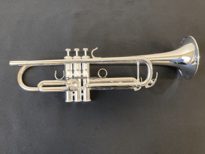 ヤマハ Bbトランペット YTR-2330S （銀メッキ仕上げ） | 管楽器【新品