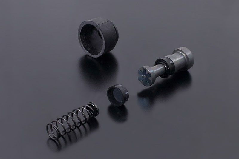 Z/KZマスターシリンダーリペアーキット （リア・Z750-1000) | 車種から