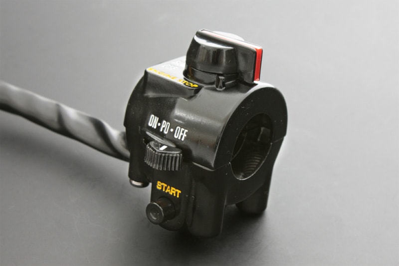 Z750D1,KZ1000A1/A2,Z1R-1 ハンドルディマースイッチ 右側(セル