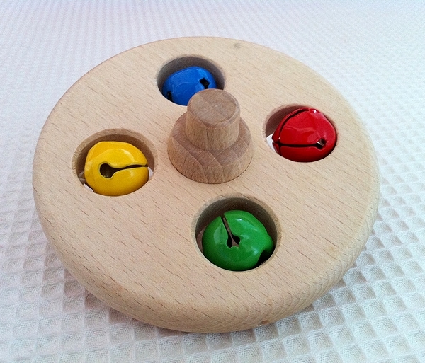 ニックスロープ (部品)鈴付き円盤 | 動きを楽しむ | 木のおもちゃ
