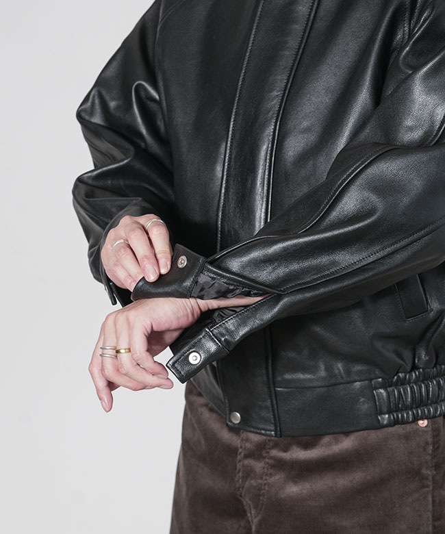 241-60401]UNIVERSAL PRODUCTS.(ユニバーサルプロダクツ) GOATLEATHER