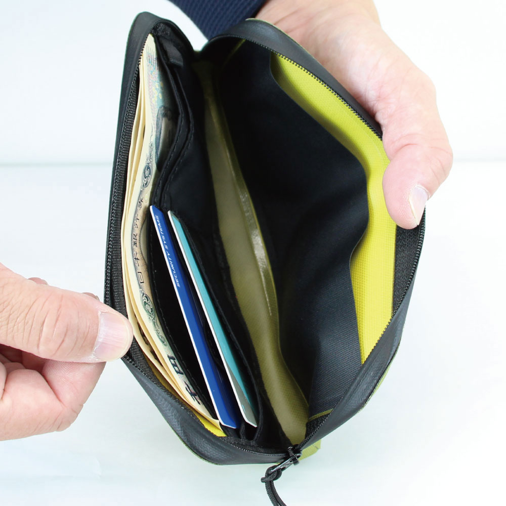 R250 防水スマートウォレットSL チャコールブラウン <即M