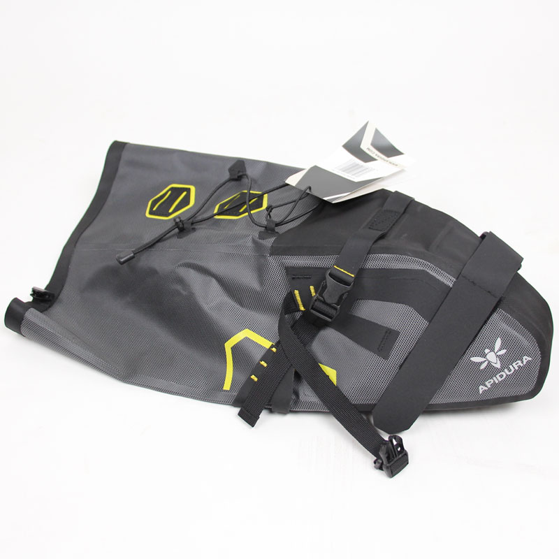 アピデュラ エクスペディション サドルバッグ コンパクト (9L