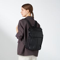 ナイロン×牛革コンビシリーズ リュックサック Mサイズ｜Y'SACCS公式通販