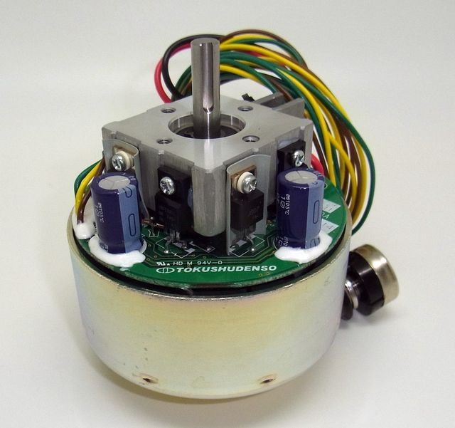 S13762-130R（エコデン用ブラシレスモーター） | モーター