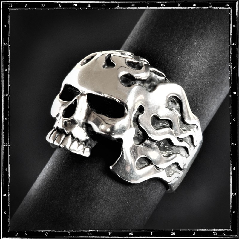 HELL SKULL RING | クレイジーピッグ公式オンラインストア リング