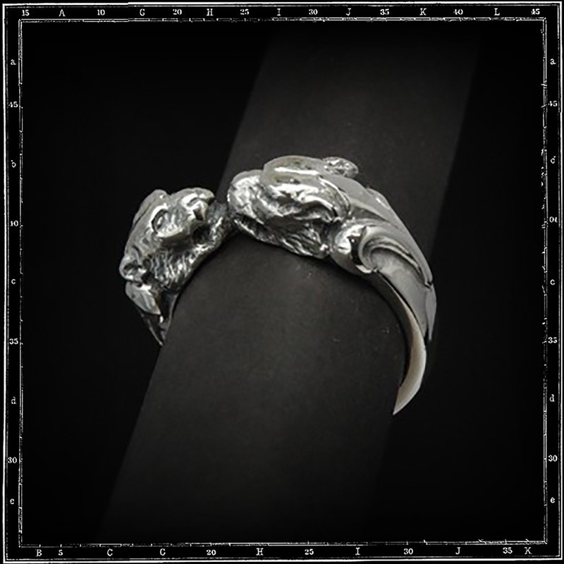 TWO TIGER HEADS RING | クレイジーピッグ公式オンラインストア リング