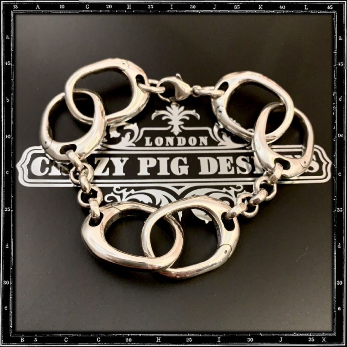 ブレスレット,ハンドカフブレスレット | クレイジーピッグ公式