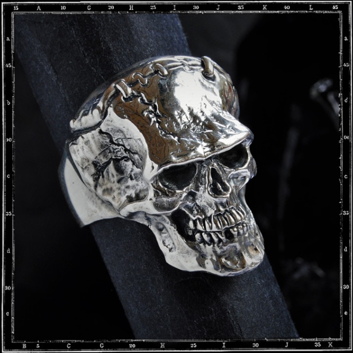 FRANKENSTEIN SKULL RING | クレイジーピッグ公式オンラインストア