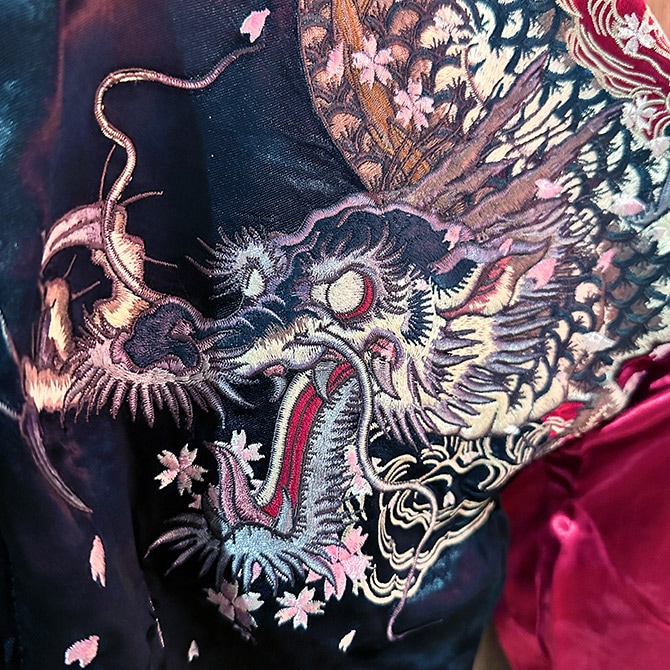 Sサイズ]桜暴れ龍柄刺繍リバーシブルスカジャン｜和柄 龍スカジャン