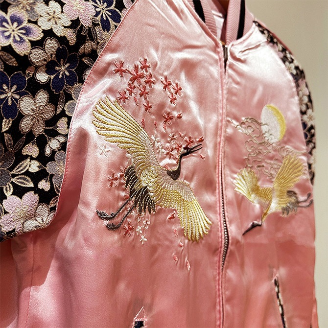 Mサイズ]桜と鶴柄刺繍ちりめん袖柄刺繍リバーシブルスカジャン ピンク