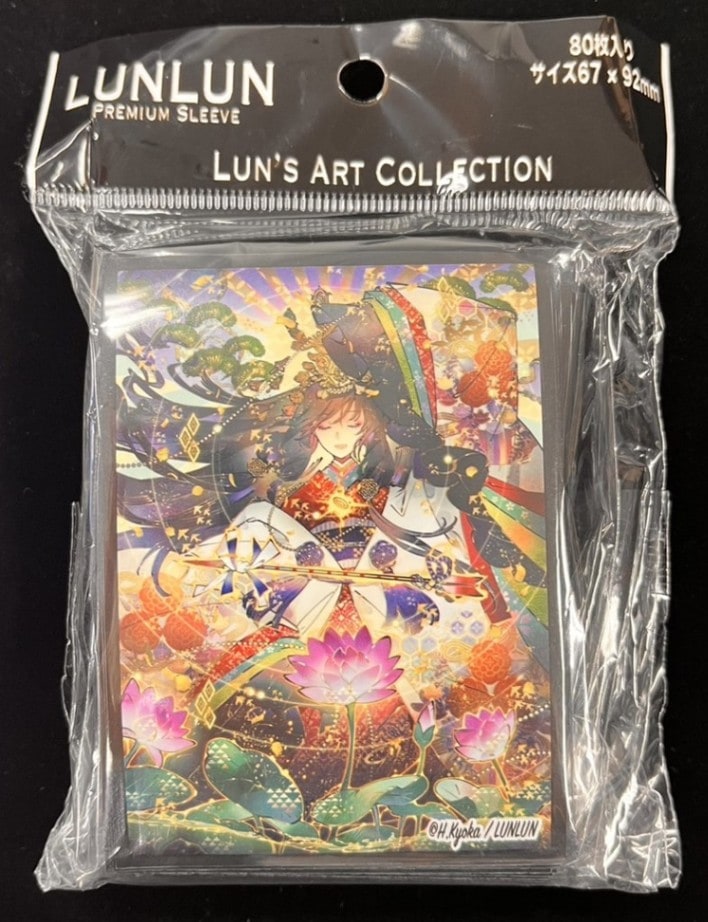 匈歌ハトリ先生デザイン『三華宝』スリーブ 80枚入り | 非カード