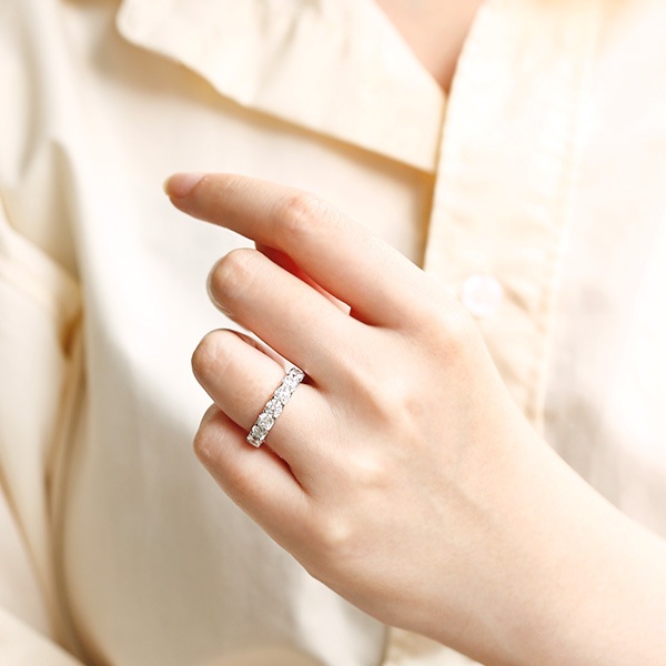 ダイヤモンド ハーフエタニティ リング 2ct(Total)/9石 D VVS1 3EX H&C