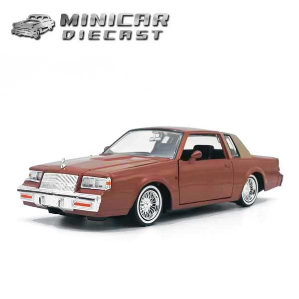 1/24 箱入り ミニカー 1987 BUICK REGAL GET LOW ライトブラウン