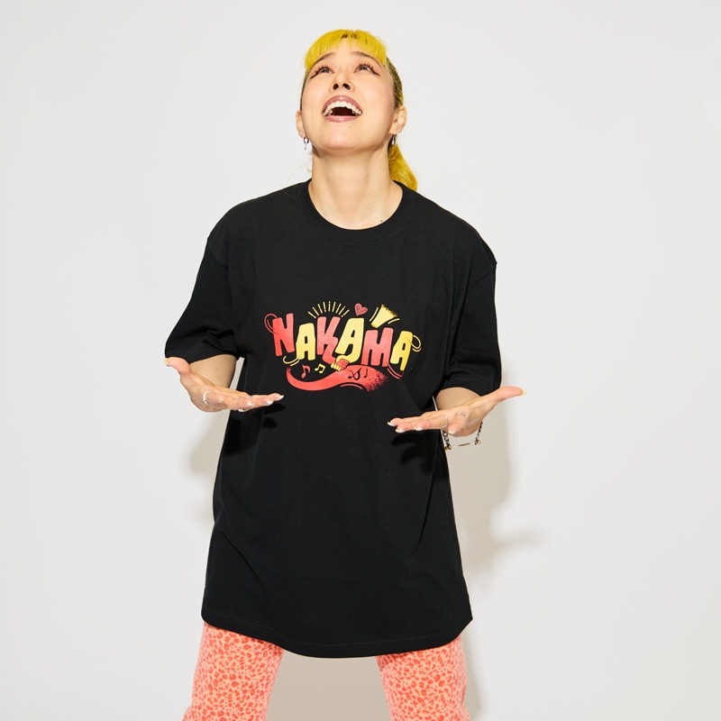 EC限定】NAKAMA T-shirt (Black) | AI 25th best tour ← ALIVE