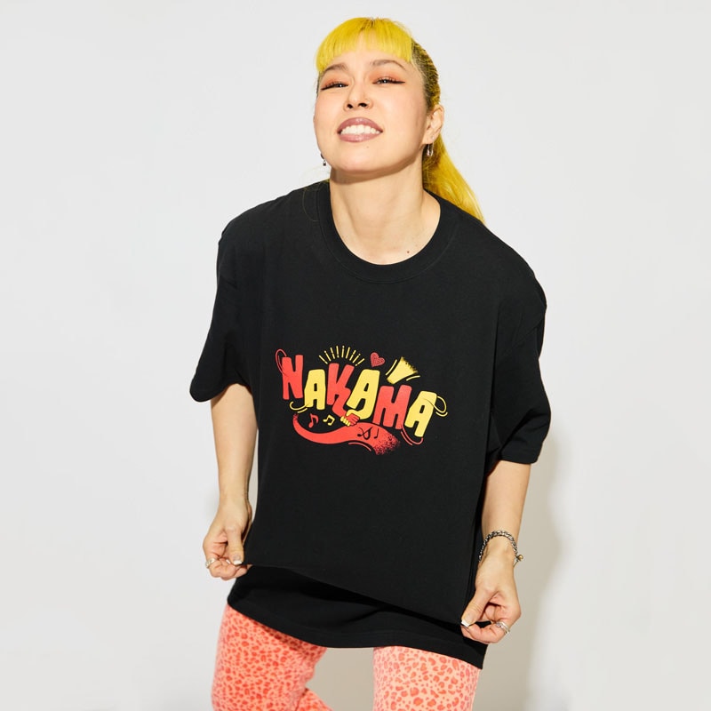 EC限定】NAKAMA T-shirt (Black) | AI 25th best tour ← ALIVE