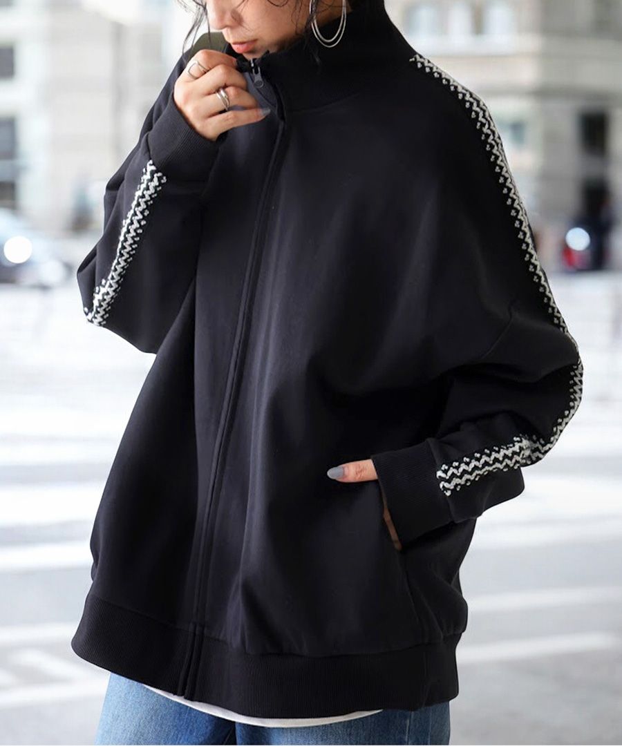 26_000000024111.jpg?1724403434