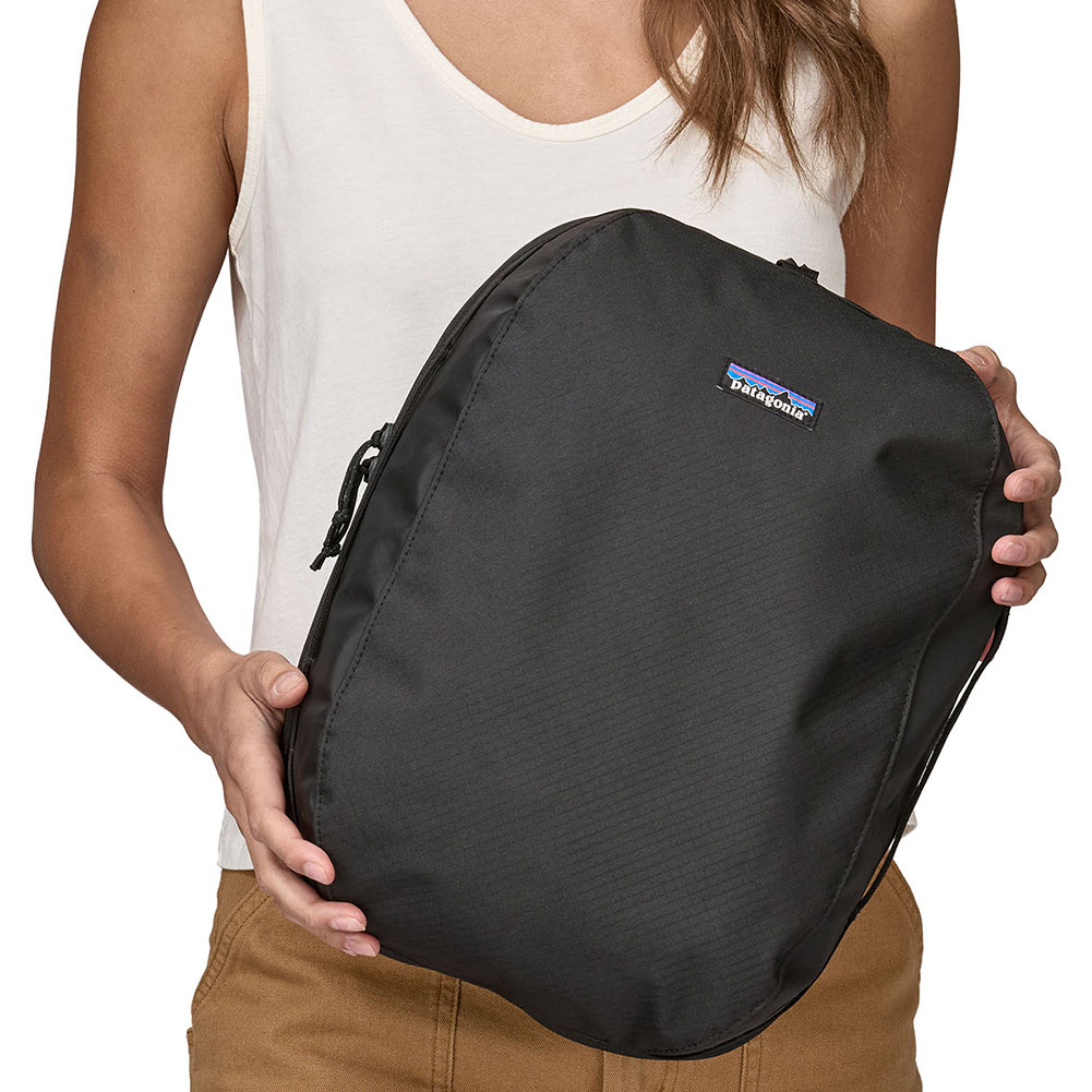 パタゴニア-patagonia ブラックホールキューブ14Lならアシーズ