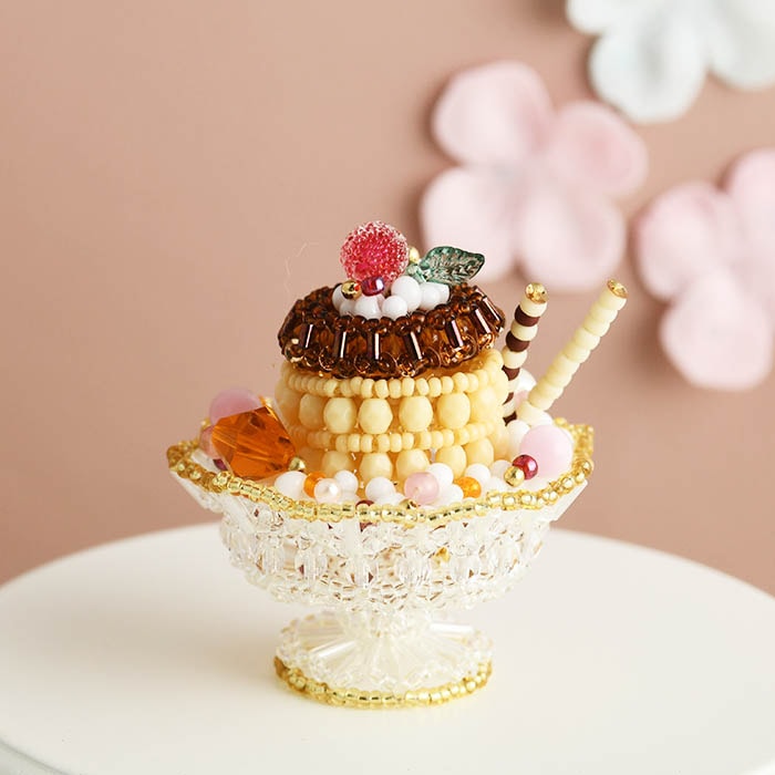 コフレ・ドゥ・ガトー】プリン・ア・ラ・モード 【ビーズマニア