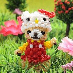 テディベア×ハローキティコスチュームストラップ 【ビーズマニア