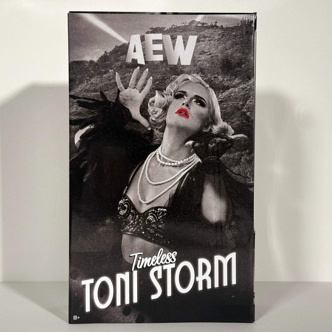 トニー・ストーム Black & White AEW フィギュア | AEW | ビッグブルー