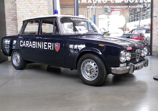 1/87 アルファロメオ ジュリア カラビニエリ パトカー Alfa Romeo