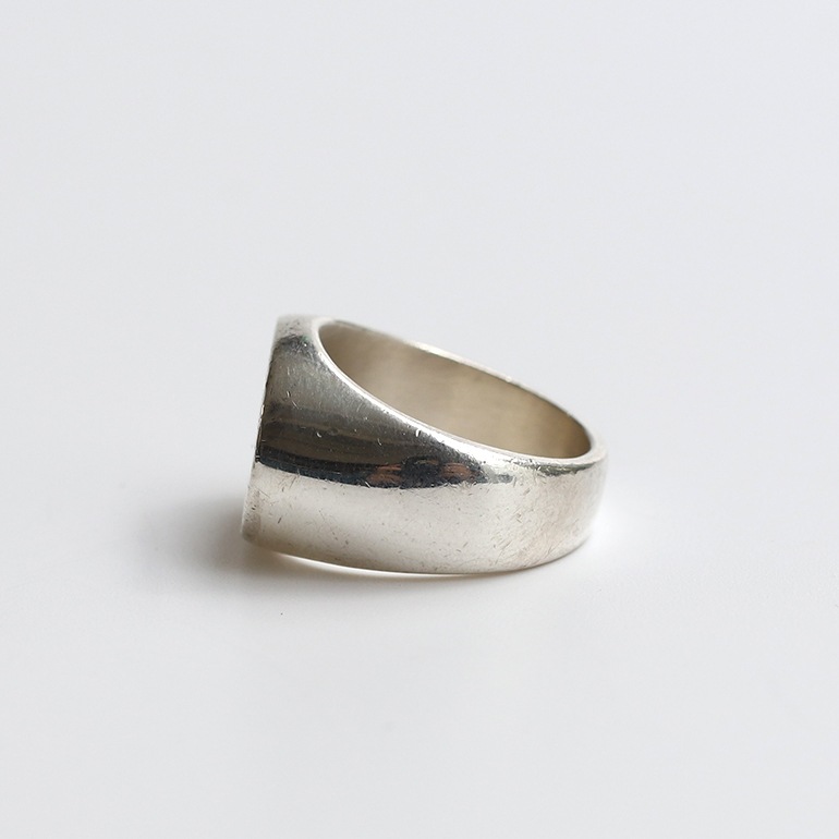 VINTAGE】Ralph Lauren Signet Ring | VINTAGE,ALL | MATILDE