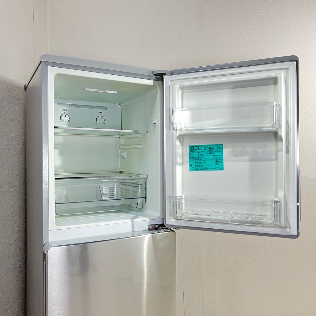 中古 148L 2ドア冷蔵庫 ELSONIC EH-R1482F 2017年製 自動霜取りファン