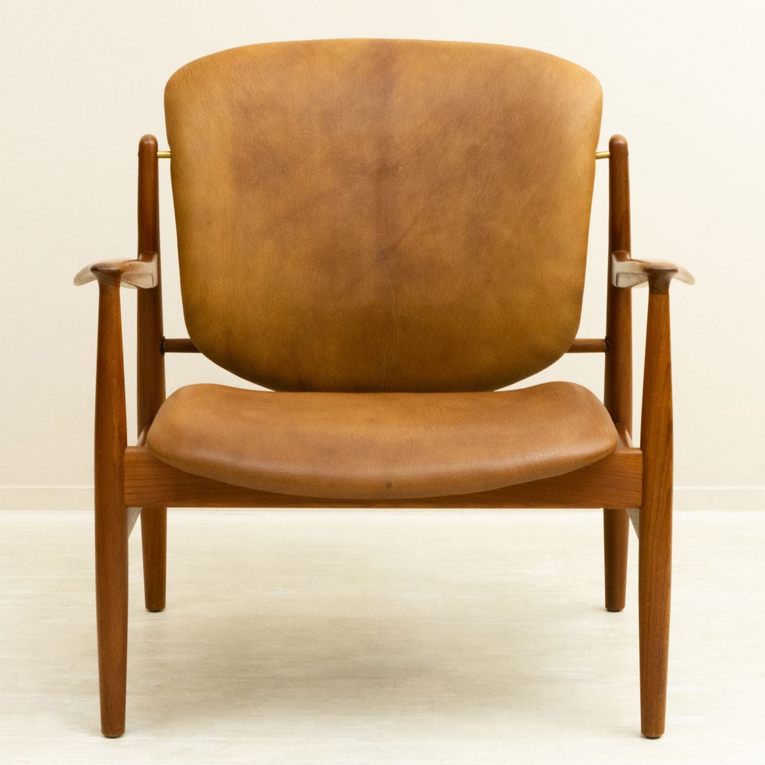 フィン・ユール FD136 チーク レザー イージーチェア 北欧ビンテージ