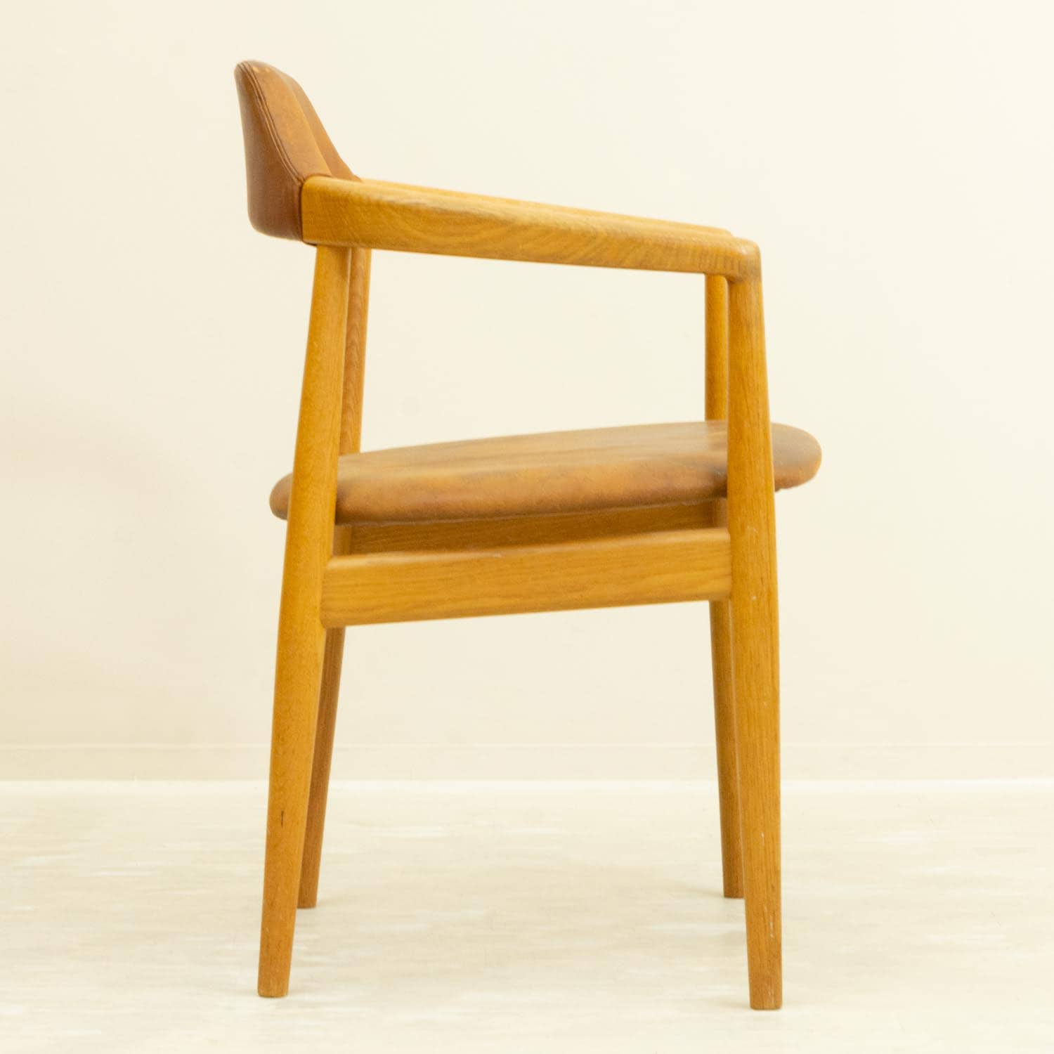 アームチェア オーク レザー 北欧家具 通販 CLOVERSKY/クローバースカイ