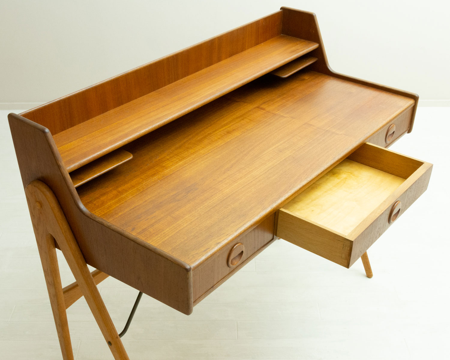 Arne Wahl Iversen デスク チーク 北欧ビンテージ家具CLOVERKY