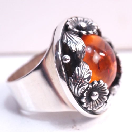 N.E.FROM (N.E.フロム） デンマーク アンバー フラワーリング