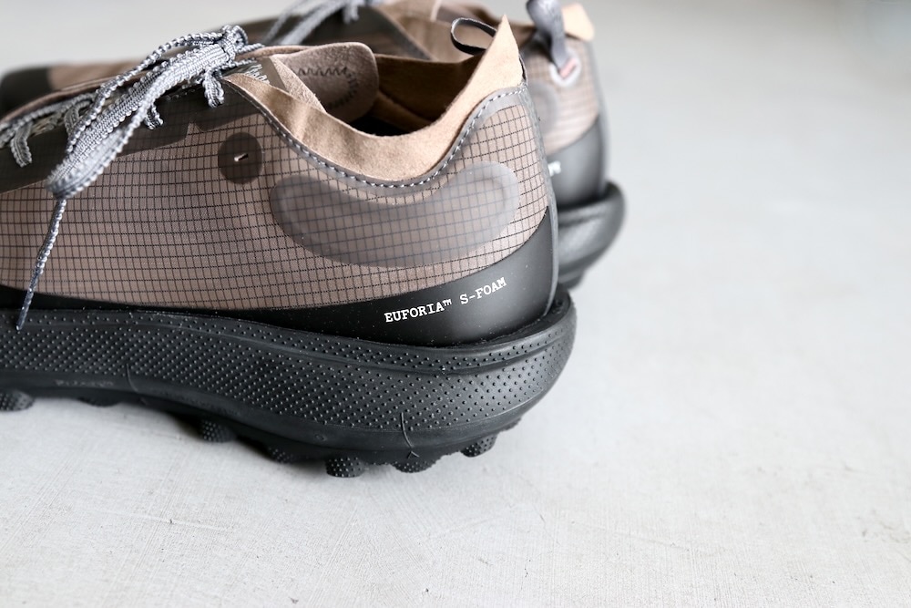 SATISFY(サティスファイ) 