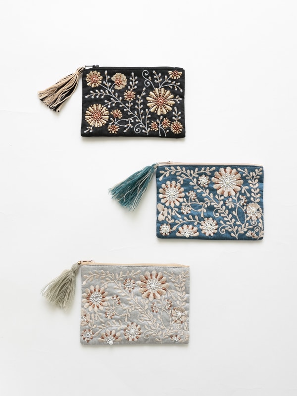ビーズ刺繍ミニフラットポーチ 15×10cm （3カラー）｜KANKAN ONLINE
