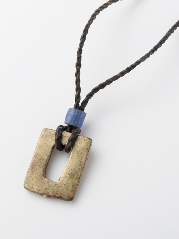 アカン族分銅 革紐ネックレス｜KANKAN ONLINE SHOP【公式】