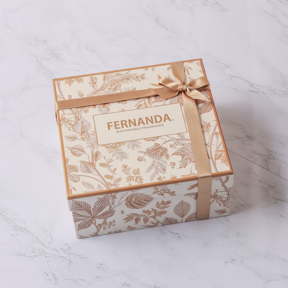 ホリデーギフトラッピングボックス（M）/Holiday Gift Wrapping BOX (M