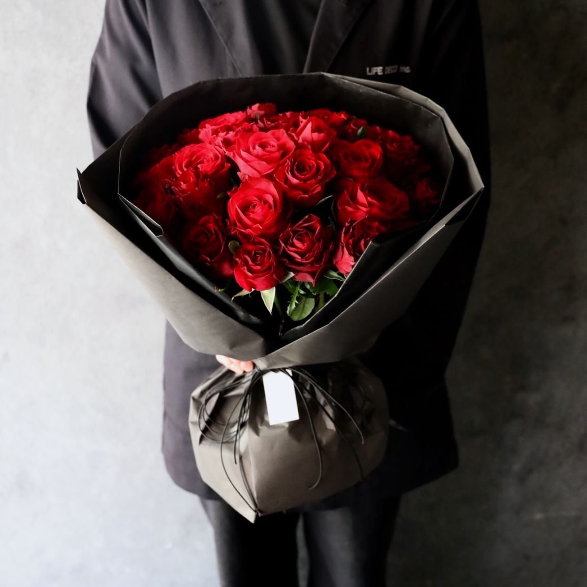 特選花束special「朱玉 shugyoku」レッドグラデーションのローズブーケ