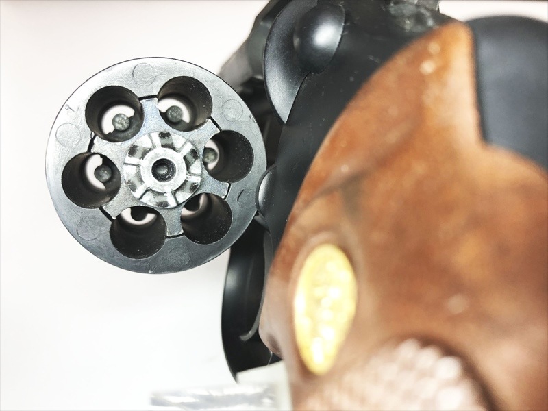 売り切れ【特選中古品】発火モデルガン MGC コルトパイソン 4インチ