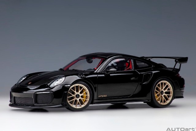 新品 78186 オートアート 1/18 ポルシェ 911 （991.2） GT2 RS