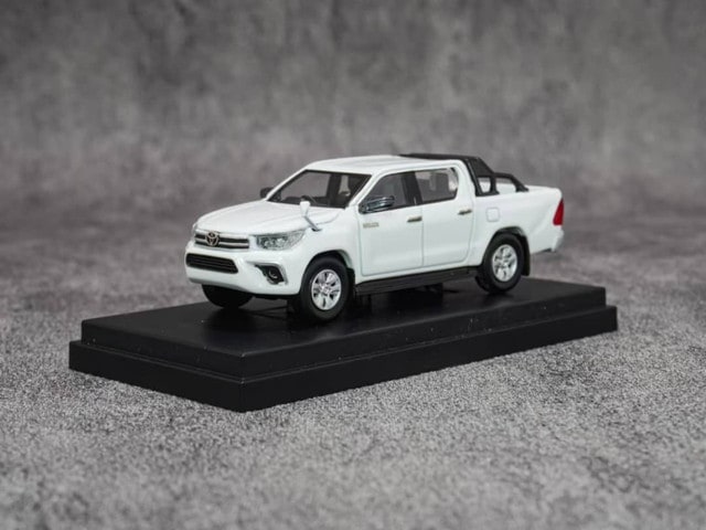 新品 64055 エブロ 1/64 トヨタ ハイラックス TOYOTA HILUX Super
