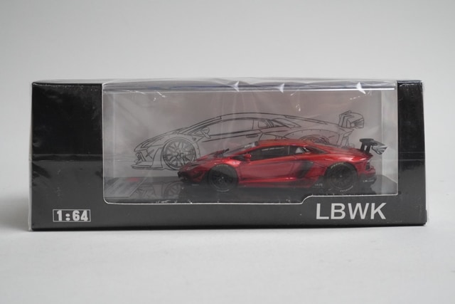 新品 LBWK 1/64 LB-WORKS アヴェンタドール レッド フィギュア付
