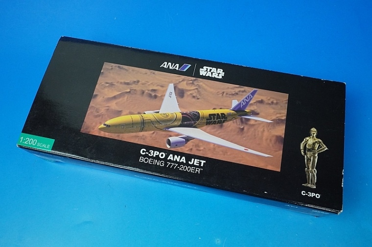 1/200 B777-200ER ANA スターウォーズ C-3PO JA743A [NH20104] 全日空