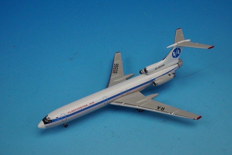 1/400 ツポレフ Tu-154 ウラジオストク RA-85596 フェニックス/中古