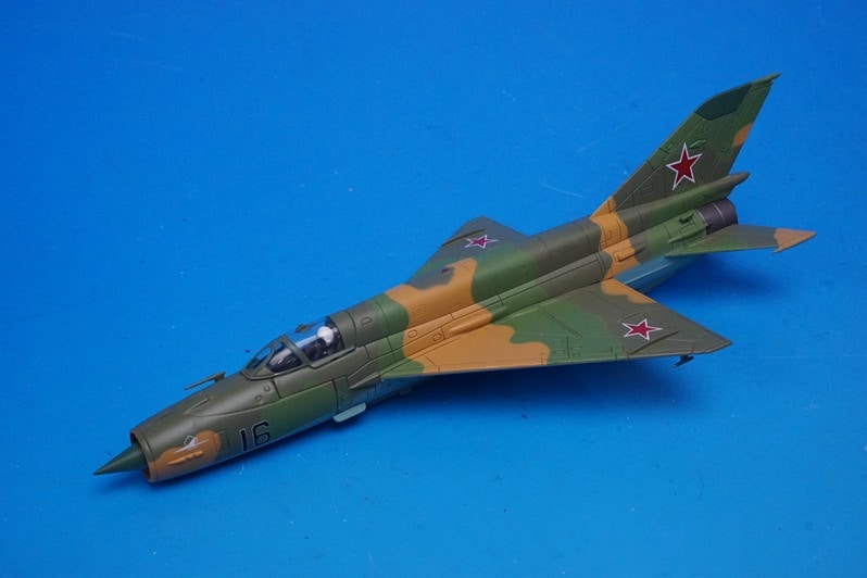 1/72 MIG-21 ミグ SMT ソビエト空軍 16 [HA0147］ ホビーマスター/中古
