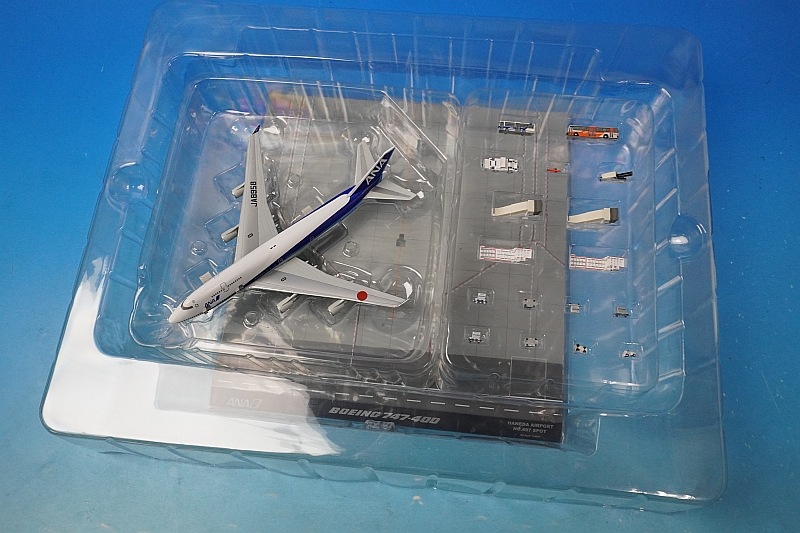 1/400 B747-400 ANA 国際線ラストフライト ドアオープン 地上支援車輌