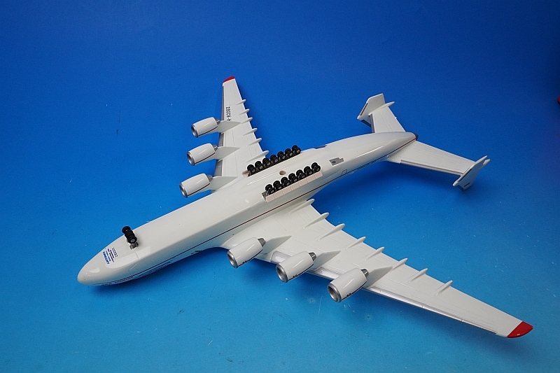 1/200 アントノフ An-225 Mriya ムリーヤ UR-82060 ［555814] ヘルパ